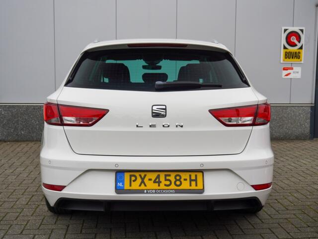 Seat LEON ST 1.0 EcoTSI St. BnsI. Automaat | CarPlay | Park.sensoren | Keyles