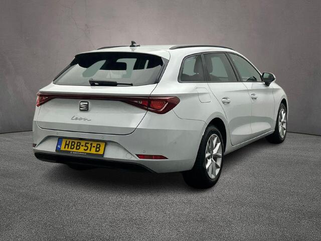 Seat LEON Sportstourer Style Business Intense 1.5 eTSI 150pk DSG Automaat Adaptive cruise control, Navigatie, Achteruitrijcamera, LED koplampen, Parkeersensoren