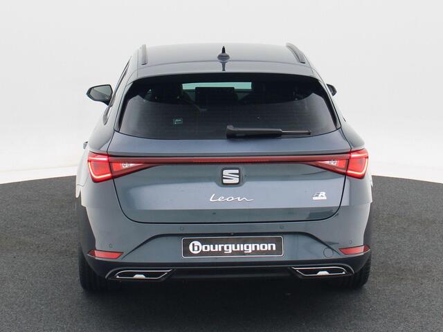 Seat LEON Sportstourer FR Business 1.5 TSI eHybrid 204 PK | Stoelverwarming | Trekhaak | Keyless | Achteruitrijcamera
