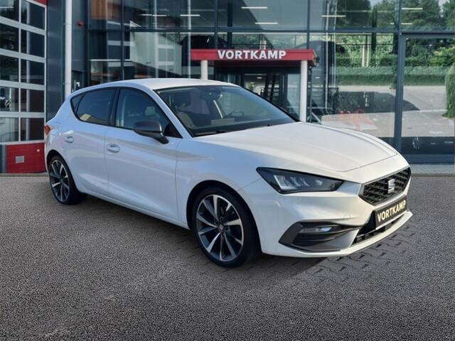 Seat LEON 2.0 TDI FR CAMERA/BEATS/ACC/STOEL+STUURVERW