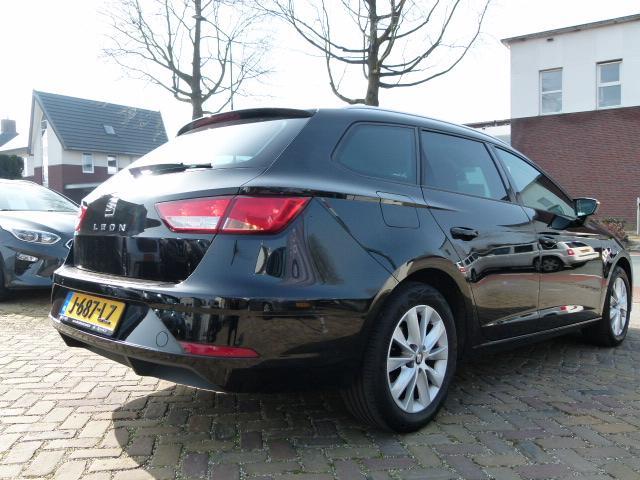 Seat LEON ST 1.2 TSI Style, NAVI/PDC V+A/LMV/CC