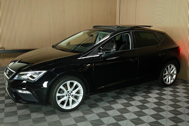 Seat LEON 1.4 TSI ACT FR Top Uitvoering PANODAK NAVI 017