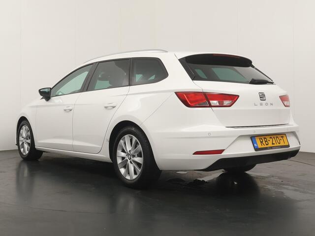 Seat LEON ST 1.0 EcoTSI Style Business Intense Automaat - Navigatie - Climate Control - Parkeersensoren