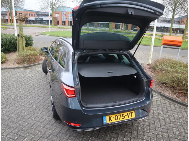 Seat LEON Sportstourer 1.4 TSI eHybrid PHEV FR Navi / Carplay / Climate / Btw Auto