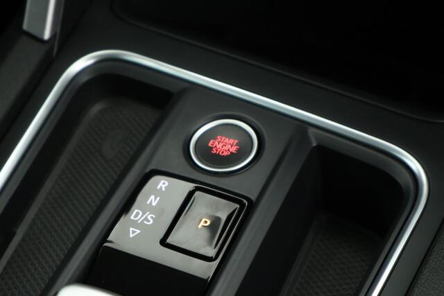 Seat LEON 1.4 TSI 204pk eHybrid PHEV FR Business Intense Stoelverwarming Navigatie