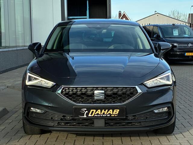 Seat LEON 1.5 TSI | ACC | Navi | Stoel/Stuurverwarming | Apple Carplay | Navi | Parkeersensoren V+A