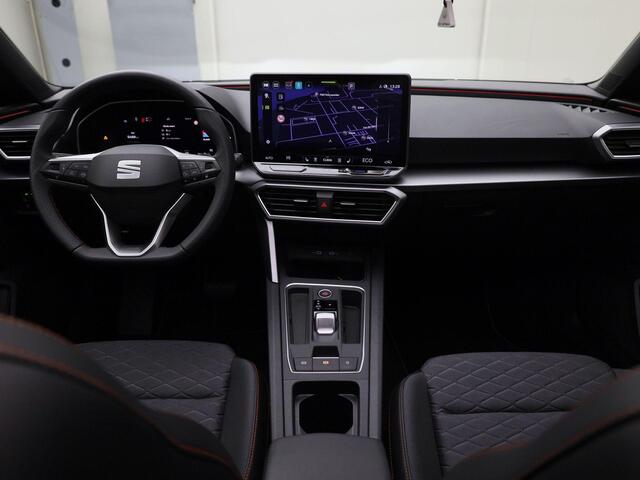 Seat LEON 1.5 TSIe-Hybrid 150kW/204PK FR PHEV First Edition · Panoramadak · Navigatie · Apple/Android Car Play · Stoelverwarming 3 Garantie t/m 27-12-2028 of 100000km