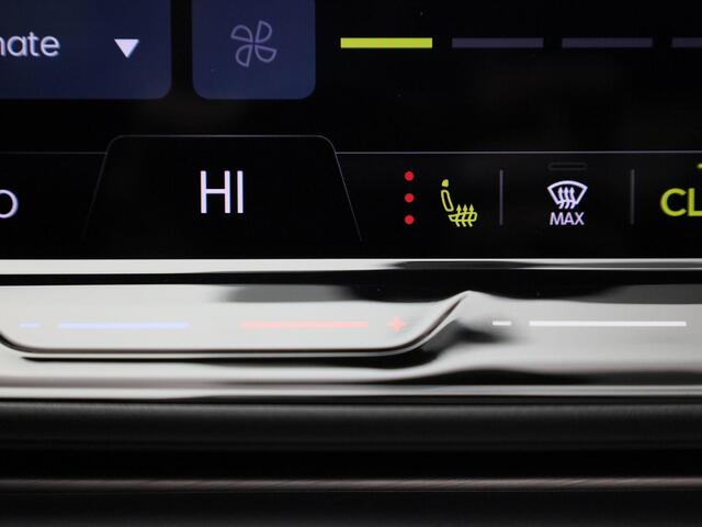 Seat LEON 1.5 TSIe-Hybrid 150kW/204PK FR PHEV First Edition · Panoramadak · Navigatie · Apple/Android Car Play · Stoelverwarming 3 Garantie t/m 27-12-2028 of 100000km