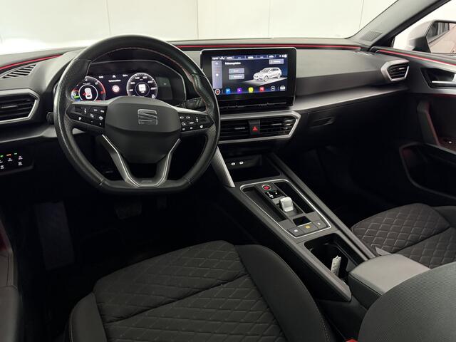 Seat LEON Sportstourer 1.4 TSI eHybrid PHEV FR Business Intense / AUTOMAAT/ TREKHAAK/ CAMERA/ PARK. SENSOREN/ LED/ STOEL-STUURVERWARM./ ADAPT. CRUISE/ NAVI/ CLIMA/ DAB/ 18" LMV