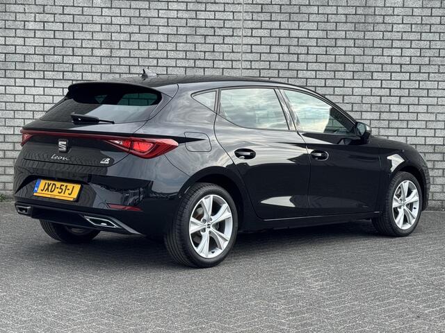 Seat LEON 1.4 TSI eHybrid PHEV FR Business Intense | Panoramadak | Stoelverwarming | Apple CarPlay / Andoid Auto | Navigatie |