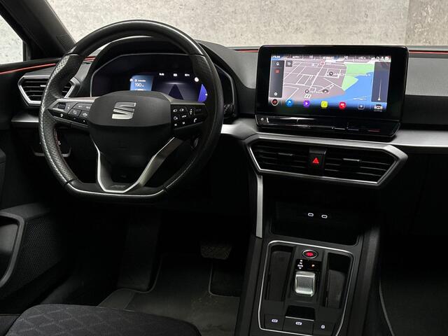 Seat LEON 1.0 eTSI FR Intense Sport Automaat (SCHUIFDAK, BLACK PACK, APPLE CARPLAY, GROOT NAVI, CAMERA, GETINT GLAS, SPORTSTOELEN, KEYLESS, ADAPTIVE CRUISE, NIEUWSTAAT)