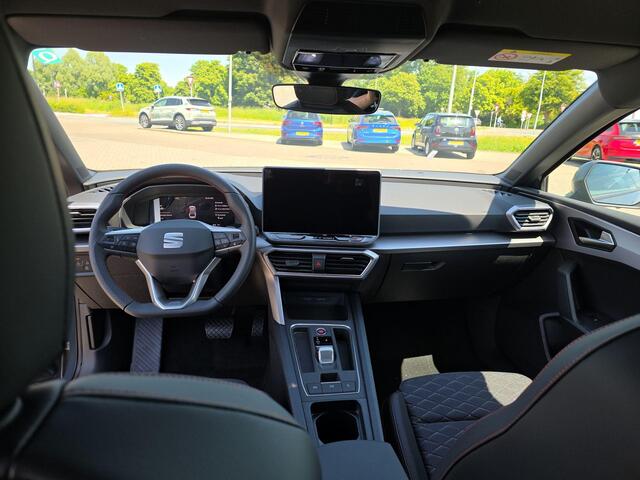 Seat LEON Sportstourer FR Business 1.5 TSI eHybrid 150kW / 204pk Stationw | Safe & Driving | Trekhaak zwenkbaar | 3000,- inruilvoordeel!!