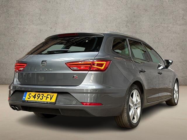 Seat LEON 1.4 EcoTSI FR Intense Sport 150Pk (APPLE CARPLAY, NAVIGATIE, CLIMATE, PARKEERSENSOREN, LEDER, SPORTSTOELEN, GETINT GLAS, CRUISE, LED KOPLAMPEN, NIEUWE APK, NIEUWSTAAT)
