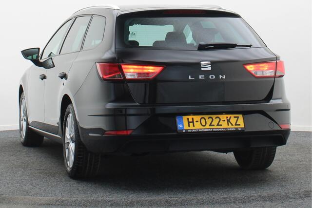 Seat LEON ST 1.0 TSI Style Ultimate Edition Camera, Keyless, Apple Carplay, Climate, PDC