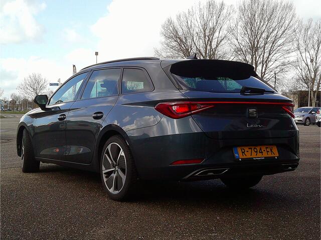 Seat LEON Sportstourer 1.0 eTSI FR Business Intense Staat in Hardenberg