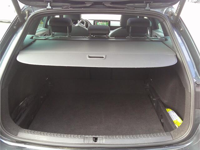 Seat LEON Sportstourer 1.0 eTSI FR Business Intense Staat in Hardenberg