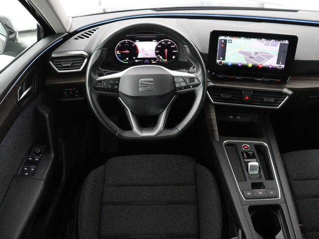 Seat LEON 1.4 TSI eHybrid PHEV Xcellence | Stoel & stuurverwarming | Sfeerverlichting | Keyless | Navigatie | Park Assist | Cruise control | Digital Cockpit | Climate control | Plug In