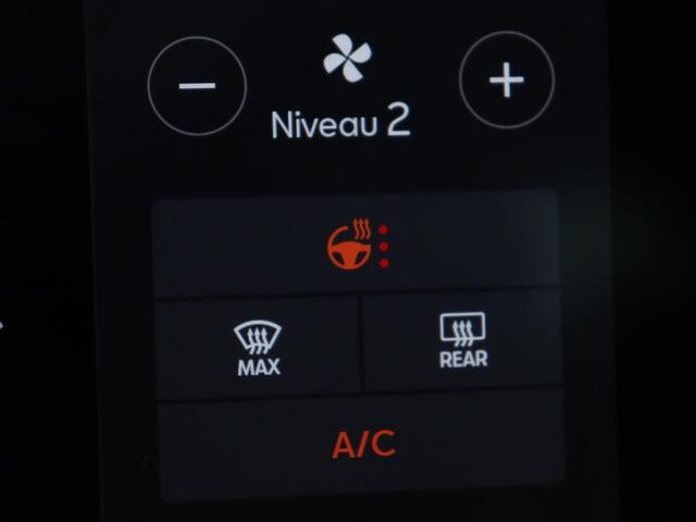 Seat LEON 1.4 TSI eHybrid PHEV Xcellence | Stoel & stuurverwarming | Sfeerverlichting | Keyless | Navigatie | Park Assist | Cruise control | Digital Cockpit | Climate control | Plug In