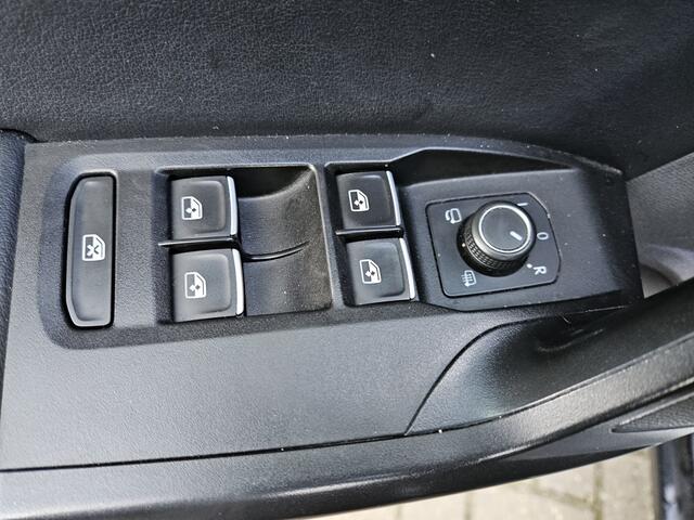 Seat LEON 1.5 eTSI FR