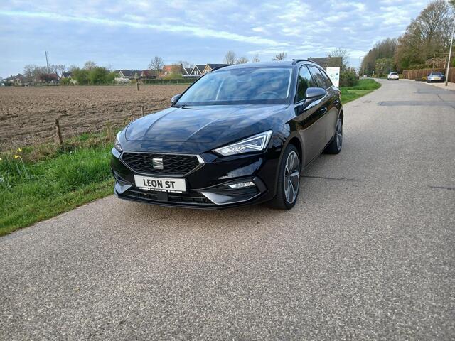 Seat LEON Sportstourer 1.4 TSI eHybrid PHEV FR Business Intense