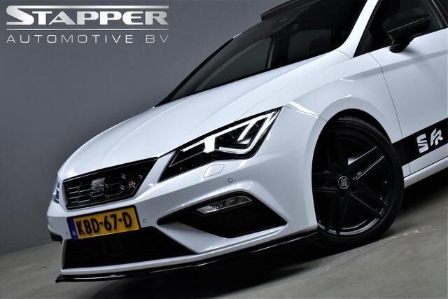 Seat LEON 1.5 TSI FR 150pk DSG Ultimate Edition Black Pano/Virtual/Beats/Carplay/Keyless/360Camera/Pdc/Cruise/Lmv18"