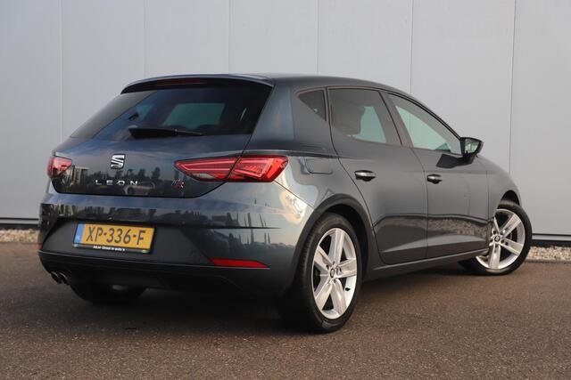 Seat LEON 1.5 TSI FR Business Intense 131PK Virtual Cockpit Full LED Keyless Navigatie Sfeerverlichting Clima Cruise Lane Assist 17 inch LMV Parkeersensors
