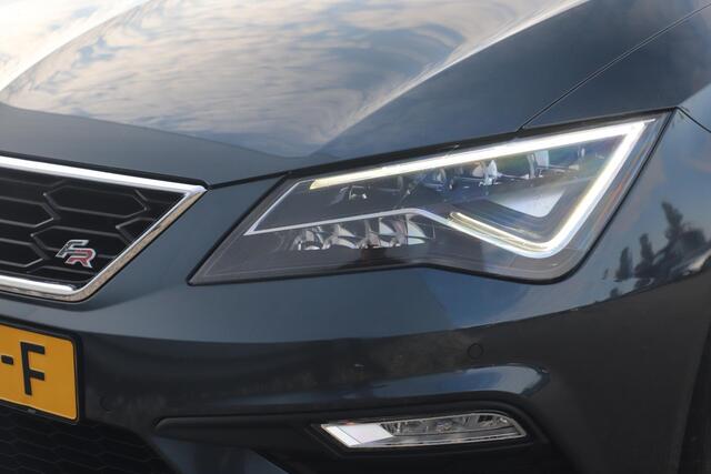 Seat LEON 1.5 TSI FR Business Intense 131PK Virtual Cockpit Full LED Keyless Navigatie Sfeerverlichting Clima Cruise Lane Assist 17 inch LMV Parkeersensors