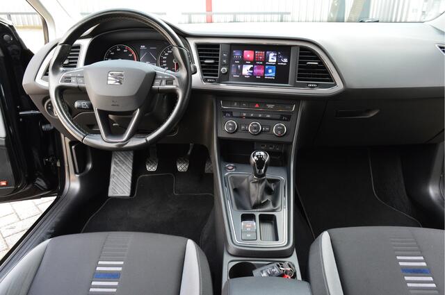Seat LEON 1.5 TSI FR Ultimate Edition O.a: PDC, Camera, Clima, Cruise, Carplay, 4-seiz, Etc. All-in prijs!