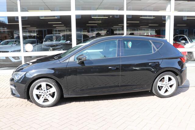 Seat LEON 1.4 EcoTSI FR Navigatie, Full-led.