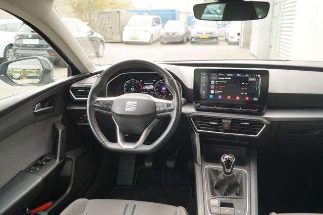 Seat LEON Sportstourer 1.0 TSI 110pk Style Business Intense -NAVI-ECC-CAM-