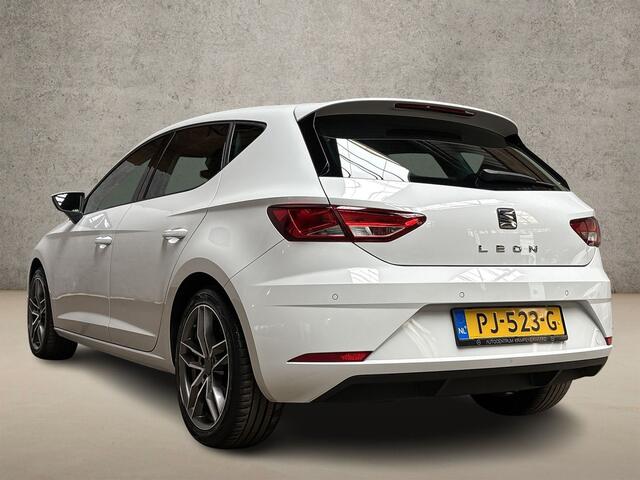 Seat LEON 1.0 TSI Intense Sport (APPLE CARPLAY, NAVIGATIE, CLIMATE, GETINT GLAS, SPORTSTOELEN, KEYLESS, PARKEERSENSOREN, ADAPTIVE CRUISE, NIEUWE APK, NIEUWSTAAT)