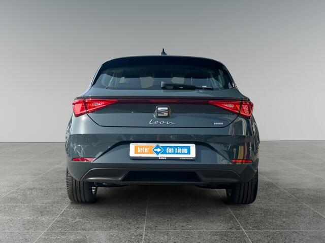 Seat LEON 1.5 204pk TSI e-Hybrid Style Business Intense Verwarmbare voorstoelen | Adaptive Cruise Control | Parkeersensoren achter & voor