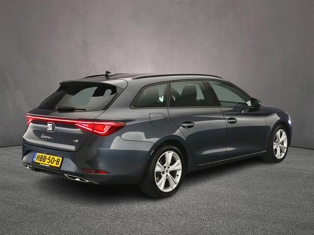 Seat LEON Sportstourer FR 1.5 TSI 115pk Cruise control, Parkeersensoren, App connect, LED koplampen, Airco, DAB, Radio, Bluetooth