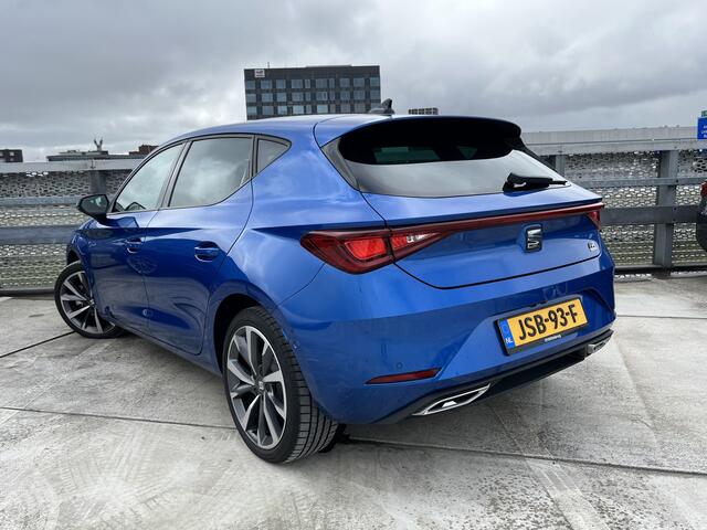 Seat LEON 1.5 TSI e-Hybrid FR Business Achteruitrijcamera - Dode hoeksensor