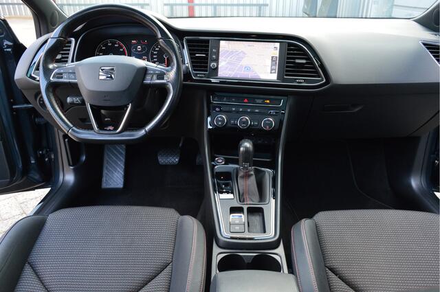 Seat LEON ST 2.0 TSI FR Business Intense O.a: Pano, PDC, Camera, Clima, Navi, Cruise, Carplay, Etc. All-in prijs! ND Auto!