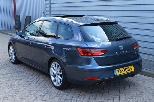 Seat LEON ST 2.0 TSI FR Business Intense O.a: Pano, PDC, Camera, Clima, Navi, Cruise, Carplay, Etc. All-in prijs! ND Auto!
