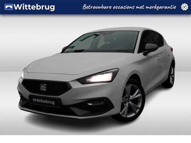 Seat LEON 1.4 TSI eHybrid 204pk PHEV FR DSG Automaat / Navigatie / LED / Parkeersensoren A / Digital cockpit / Verwarmb stoelen / 17''LMV P4