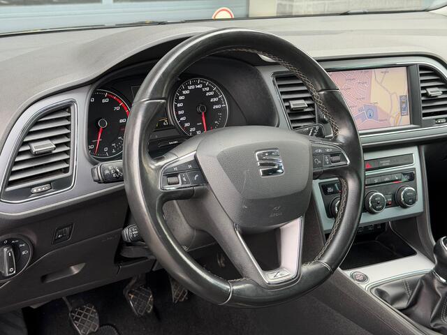 Seat LEON 1.4 EcoTSI Xcellence Navi Cruise PDC