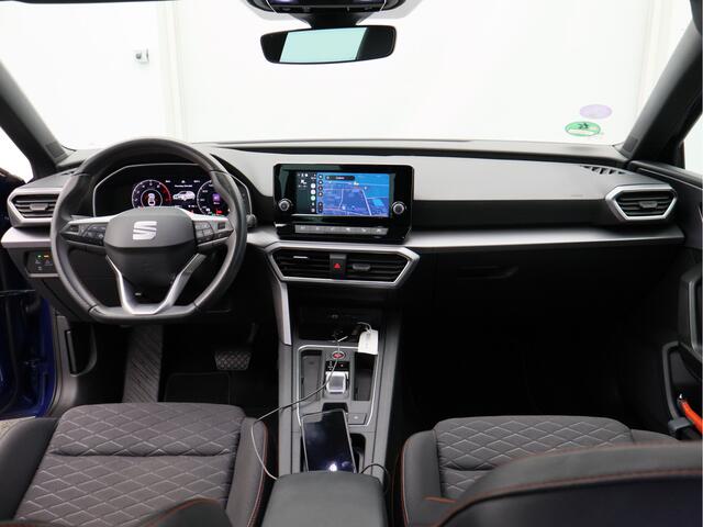 Seat LEON Sportstourer 1.5 eTSI FR Automaat/ trekhaak/ lage km!