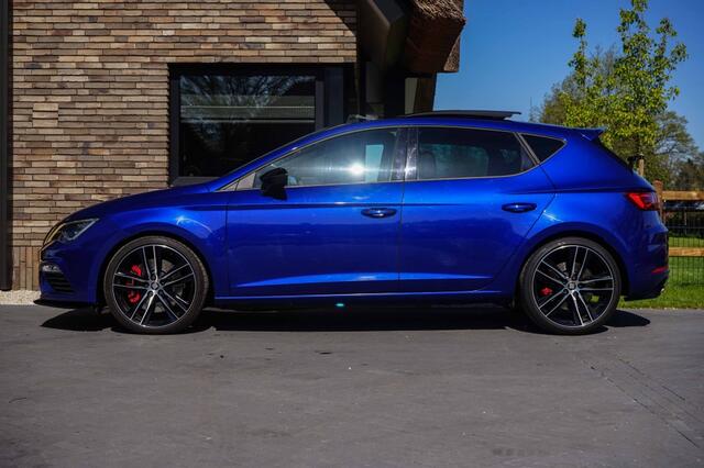 Seat LEON Cupra 300 Pano/ACC/DSG/300PK/Facelift/Alcantara