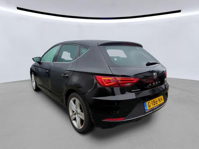 Seat LEON 1.0 TSI FR Business Intense | Panorama | Alcantara | Camera | Android/Carplay // 05-2026 Verwacht //