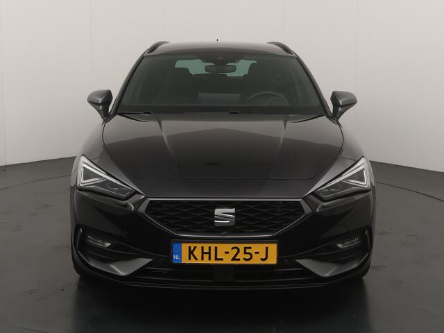 Seat LEON Sportstourer 1.5 TSI e-Hybrid 204pk FR Business | Trekhaak | Stoel- en stuurwiel verwarming | Adapt. Cruise | Camera | 1/2 leer | Fabrieksgarantie t/m 05-2029 |