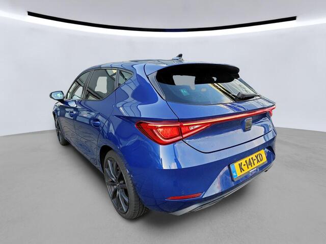 Seat LEON 1.0 TSI FR Launch Edition / PANODAK/ CRUISE/ NAVI/ DIGITAL DASH/ LED/ KEYLESS ENTRY & START