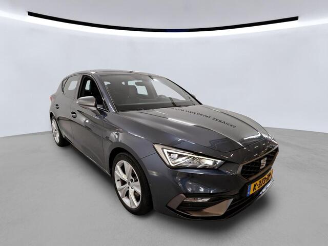 Seat LEON 1.0 TSI FR Business Intense Tech Navigatie / Parkeersensoren / Camera / Stoelverwarming / Clima / LED