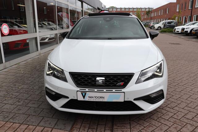 Seat LEON 2.0 TSI CUPRA 300 Automaat. Panoramadak.