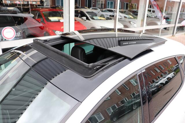 Seat LEON 2.0 TSI CUPRA 300 Automaat. Panoramadak.