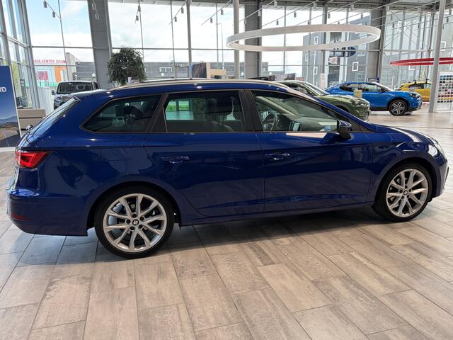 Seat LEON ST 1.4 EcoTSI 150 FR | Trekhaak | Pano | Half leer | 18" | Stoelverw. | Apple Carplay | Navi | Clima | Cruise