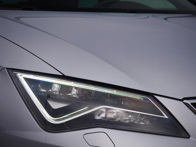 Seat LEON 2.0 TSI FR - PANO - BEATS - STOELVERWARMING