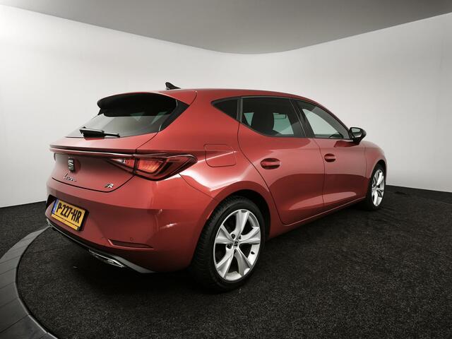 Seat LEON 1.0 TSI FR | NAP | Climate Control | Cruise Control | Lichtmetaal | LED | DAB | Apple Carplay & Android Auto |