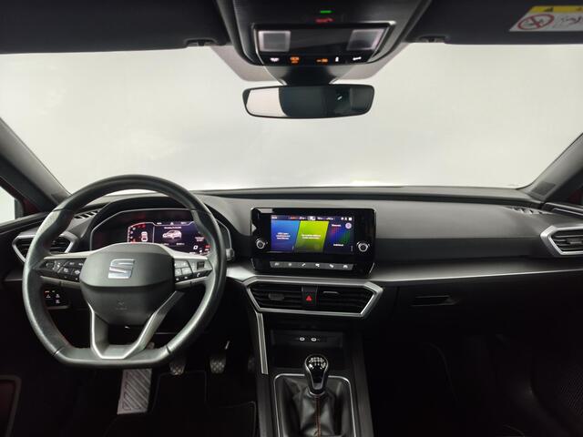Seat LEON 1.0 TSI FR | NAP | Climate Control | Cruise Control | Lichtmetaal | LED | DAB | Apple Carplay & Android Auto |
